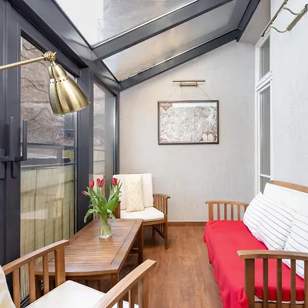 Lux Center Soltyka By Renters